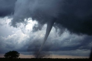 Število žrtev tornadov v ZDA se veča