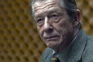 Slavni britanski igralec John Hurt izgubil bitko z rakom