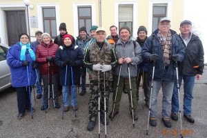 FOTO: Upokojenci kljubovali poledici