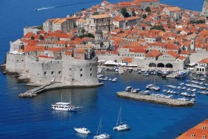 Del filmske ekipe novega celovečerca o Robinu Hoodu prispel v Dubrovnik