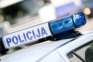 Policija išče priče, ki so se pred nesrečo na cesti Podbrezje-Zvirče srečale s kolesarjem