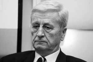 Minuta molka pred nogometnim derbijem