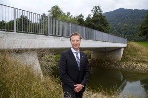 AVDIO: Yaskawa bo z občino Kočevje podpisala pogodbo 