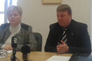 AVDIO: Novinarska konferenca o mejnem prehodu Vinica