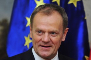 Tusk za daljšo preložitev brexita, a največ enoletno