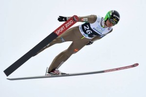 Skozi vetrovne pasti Lillehammerja uspešno 5 Slovencev