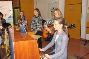 FOTO: Območna revija otroških pevskih zborov