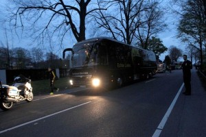 Bombni atentator na avtobus nogometašev Borussie je želel doseči znižanje vrednosti delnic kluba