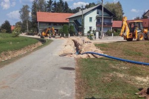 AVDIO: Občini Šentjernej se obeta dobre 3 km novega vodovoda