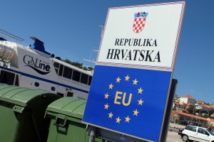 Slovenski pravniki pozvali Hrvate: V EU ste, spoštujte evropsko pravo!