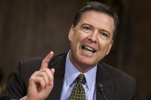 Comey naj bi pri preiskavi Hillary Clinton nasedel Rusom