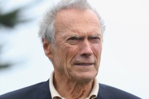 Eastwood bo morda še stopil pred kamero