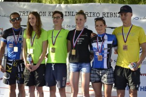 FOTO: Mandič in Vrtačičeva postala državna prvaka v sprint triatlonu v Kočevju
