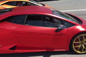 VIDEO: Lamborghiniji na meji plenili poglede