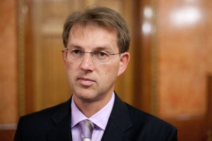 Zaradi zastoja 3.razvojne osi v Beli krajini protestno pismo