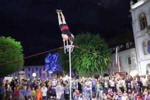 VIDEO: Noč nakupov in Rudi Potepuški 