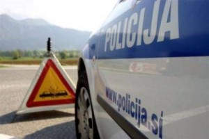 V Ložinah poškodovan voznik