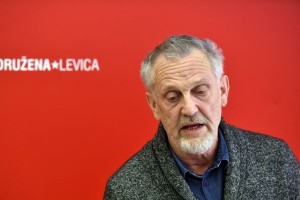 Matjaž Hanžek obrnil hrbet Luki Mescu in izstopil iz poslanske skupine Levica