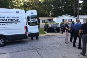 Američanka z nožem ubila svoje štiri speče otroke in njihovega očeta