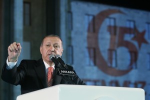 Erdogan: Kurdski borci še vedno na obmejnem območju