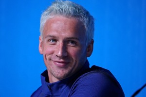 Lažnivi ameriški plavalec Lochte se je izognil sojenju