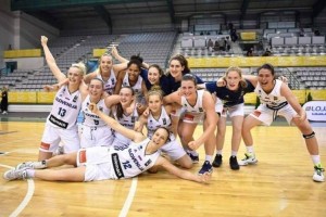 Slovenske košarkarice osvojile zgodovinsko srebrno medaljo 