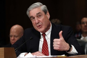 Mueller vložil obtožnico proti odvetniku iz Londona zaradi laganja Trumpovega sodelavca