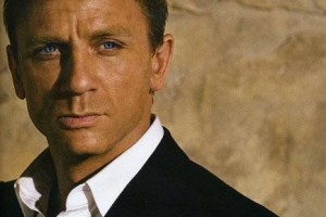 Potrjeno: Daniel Craig bo James Bond