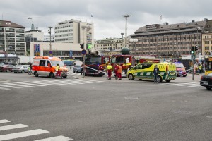 Terorist, ki je v finskem Turkuju z nožem moril ženske, naj bi šel čez Slovenijo