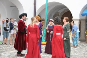 Vitezi in princese na gradu Rahjhenburg