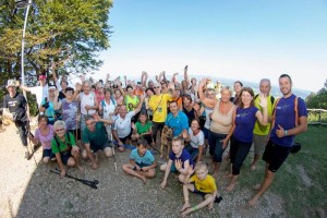 VIDEO: Sobotni bosonogi pohod več kot uspel