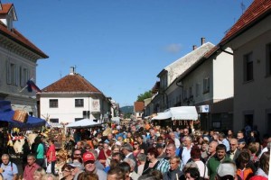FOTO: Zaključek Grajskih večerov uvod v 42. Ribniški semenj in 18. Rokodelski festival