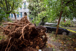 Morilsko neurje v Romuniji: ubitih osem ljudi