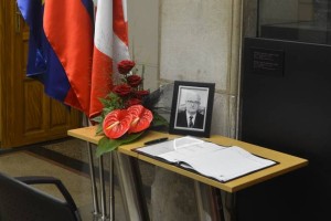 Pogreb Muhiča v soboto