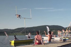 Izjemna priložnost za slovenske akrobate Dunking Devils; najela jih je mogočna ameriška liga NFL