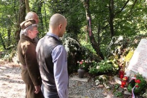 VIDEO: Slovesnost pri Beceletovi jami Zagrad pri Otočcu