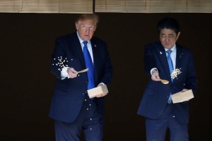 Trump bo Japonski prodal vojaško opremo, da bo lahko severnokorejske rakete "sestrelila z neba"