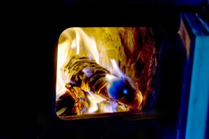 Konec bo z ogrevanjem teras pozimi: če hočeš piti kavo na prostem, boš zmrzoval, pravijo francoske oblasti