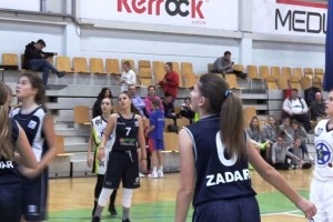 FOTO&VIDEO: Turnir ob 15-letnici ŽKK