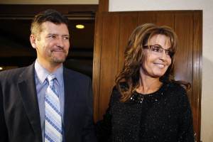 Sarah Palin se ločuje -  mož je vložil zahtevo za ločitev