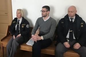 Divja vožnja s streljanjem po Mariboru: Ferliču deset mesecev zapora za povzročitev splošne nevarnosti