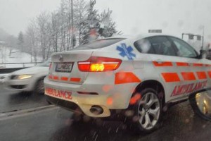 Saj ni res, pa je! Za potrebe urgentnega zdravnika so si omislili kar luksuzni BMW X6