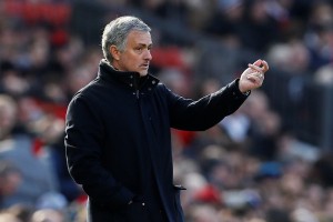 Manchester United je odpuščenemu trenerju Mourinhu plačal kar 22 milijonov evrov