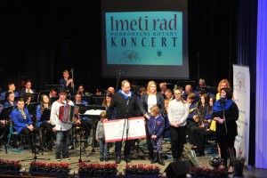 FOTO: Dobrodelni koncert Rotary kluba Sevnica vnovič navdušil
