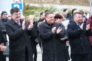 Grosupeljska SDS z Jankovićem v posel z lekarno