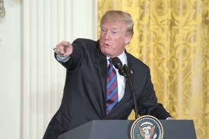 Iran: Ameriška vlada si ne zasluži zaupanja in ne spoštuje svojih mednarodnih zavez