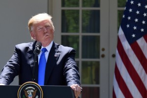 Trump: Če ne bo pravega haska, sem pripravljen zapustiti pogovor s Kimom