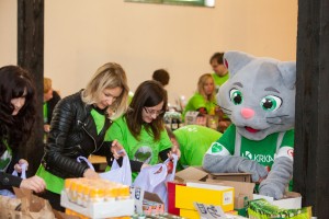 FOTO: V Krkini dobrodelni akciji več kot 1000 prostovoljcev