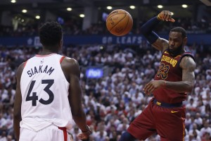 Cleveland odpihnil Toronto, ki se v zadnji tekmi ni niti poskušal boriti