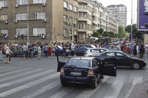 Hrvati sledili srbskemu zgledu: vozniki zaradi predragega goriva blokirali promet